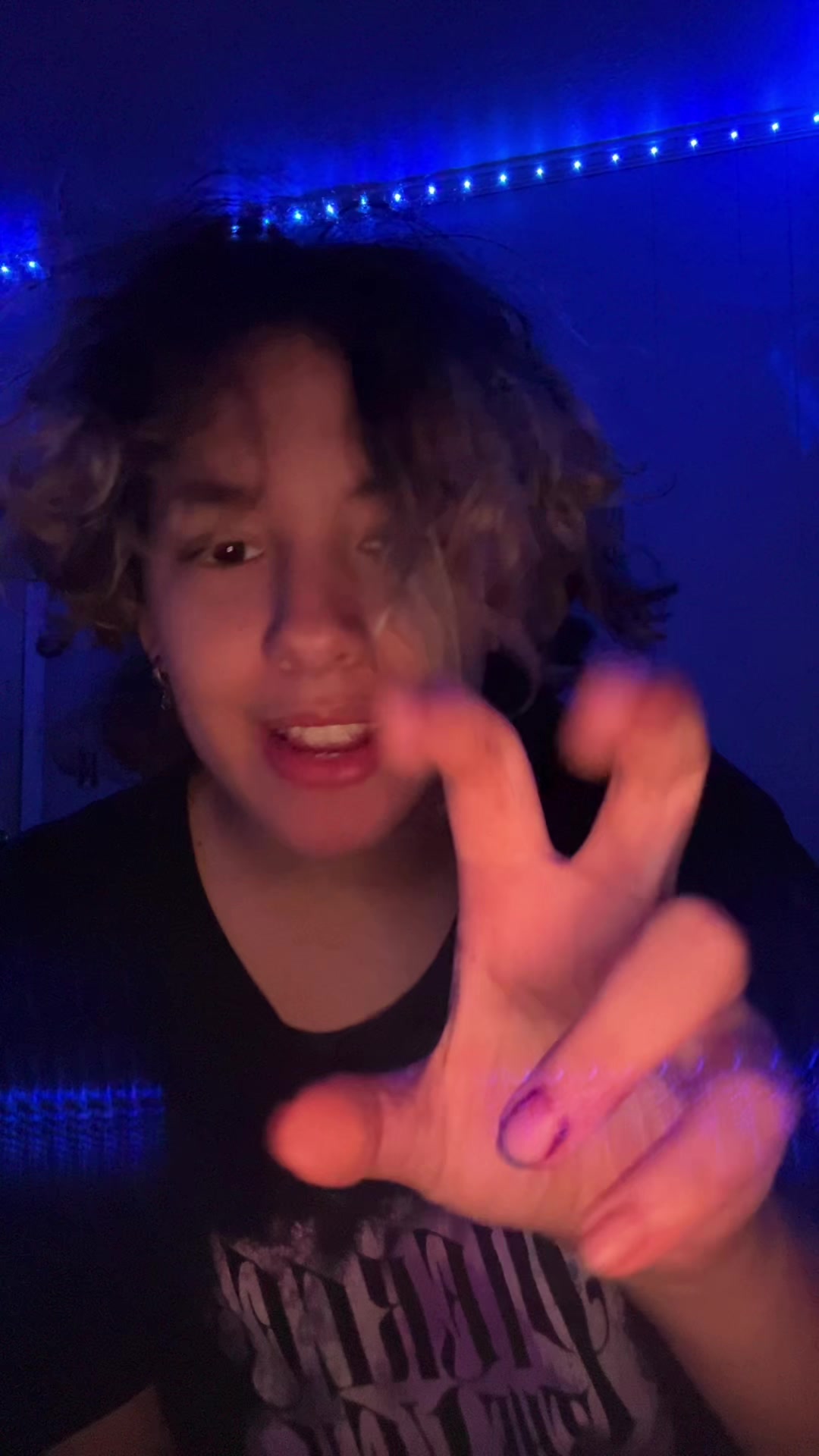 @𝕹𝖎𝖐𝖔𝖑𝖆𝖎⛧⃝𓄃⦻