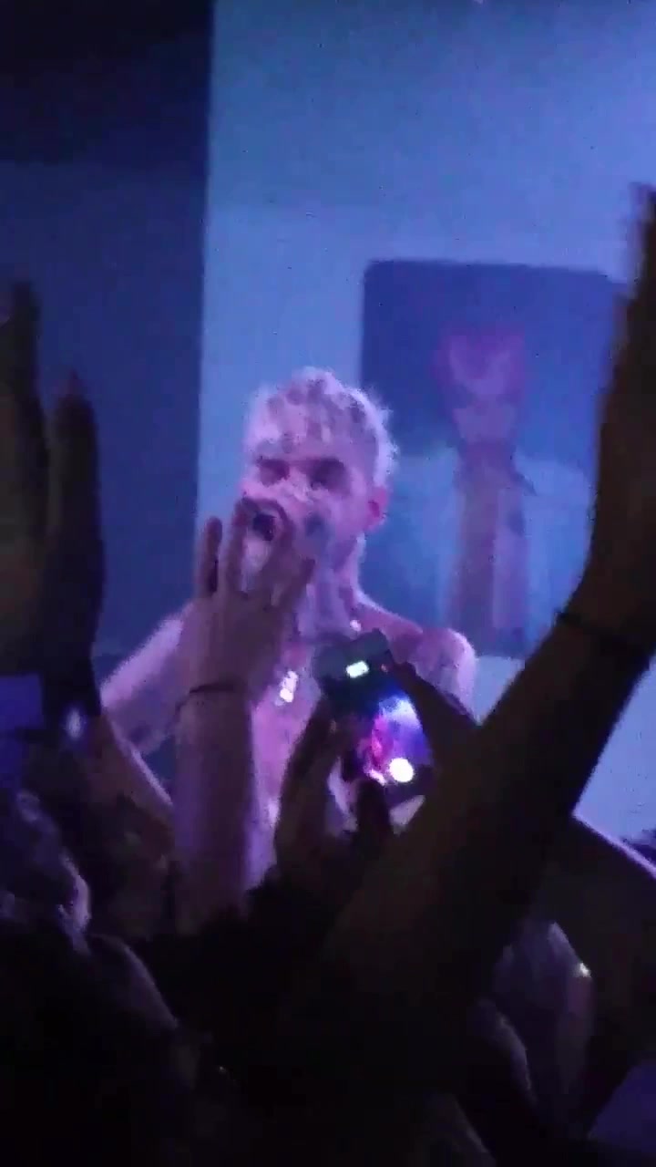 @lilpeepshawty