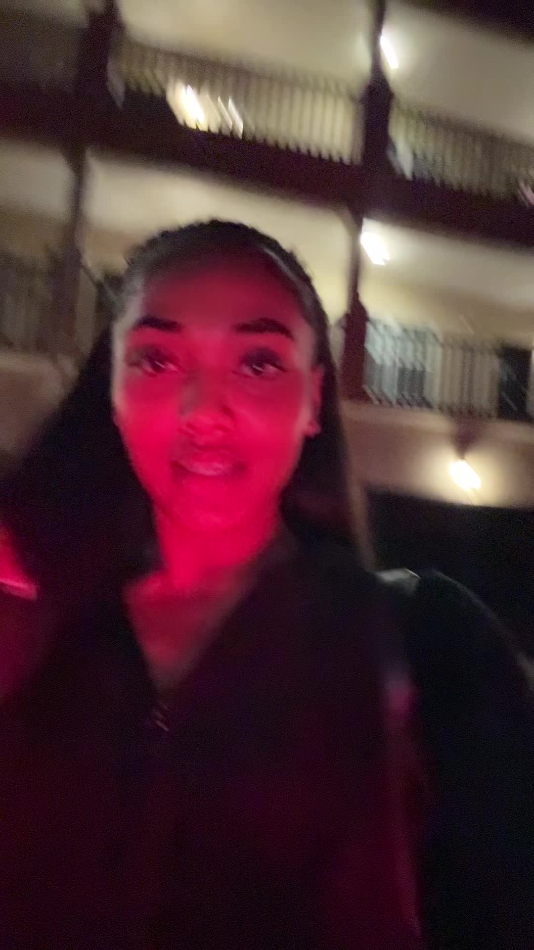 @jjaneedoee