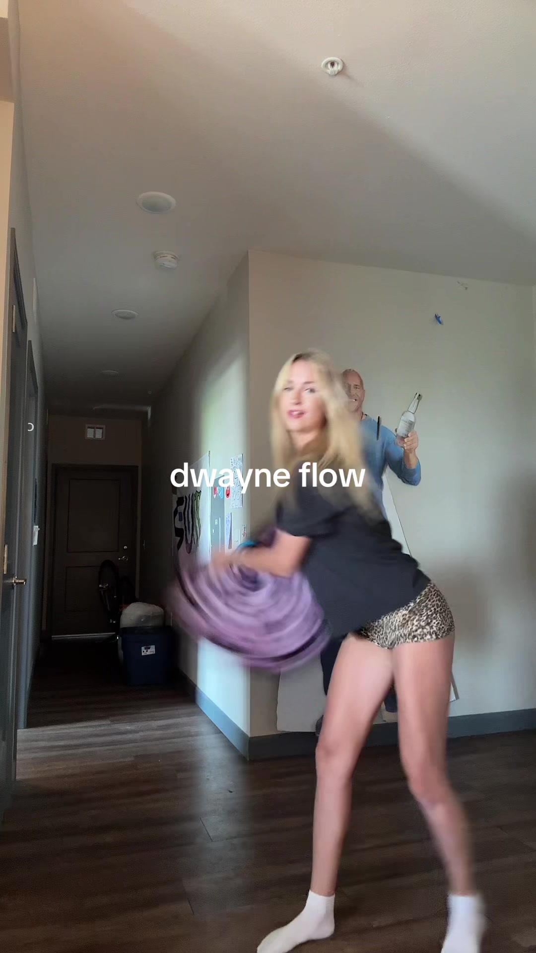 @MOOGY