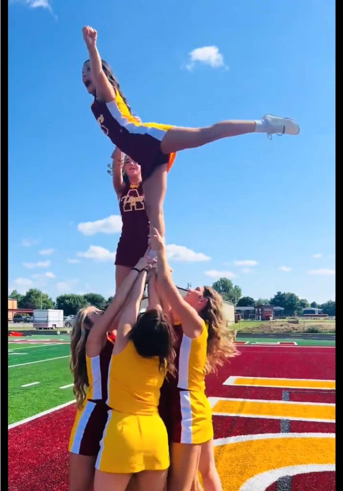 @AMHS CHEER