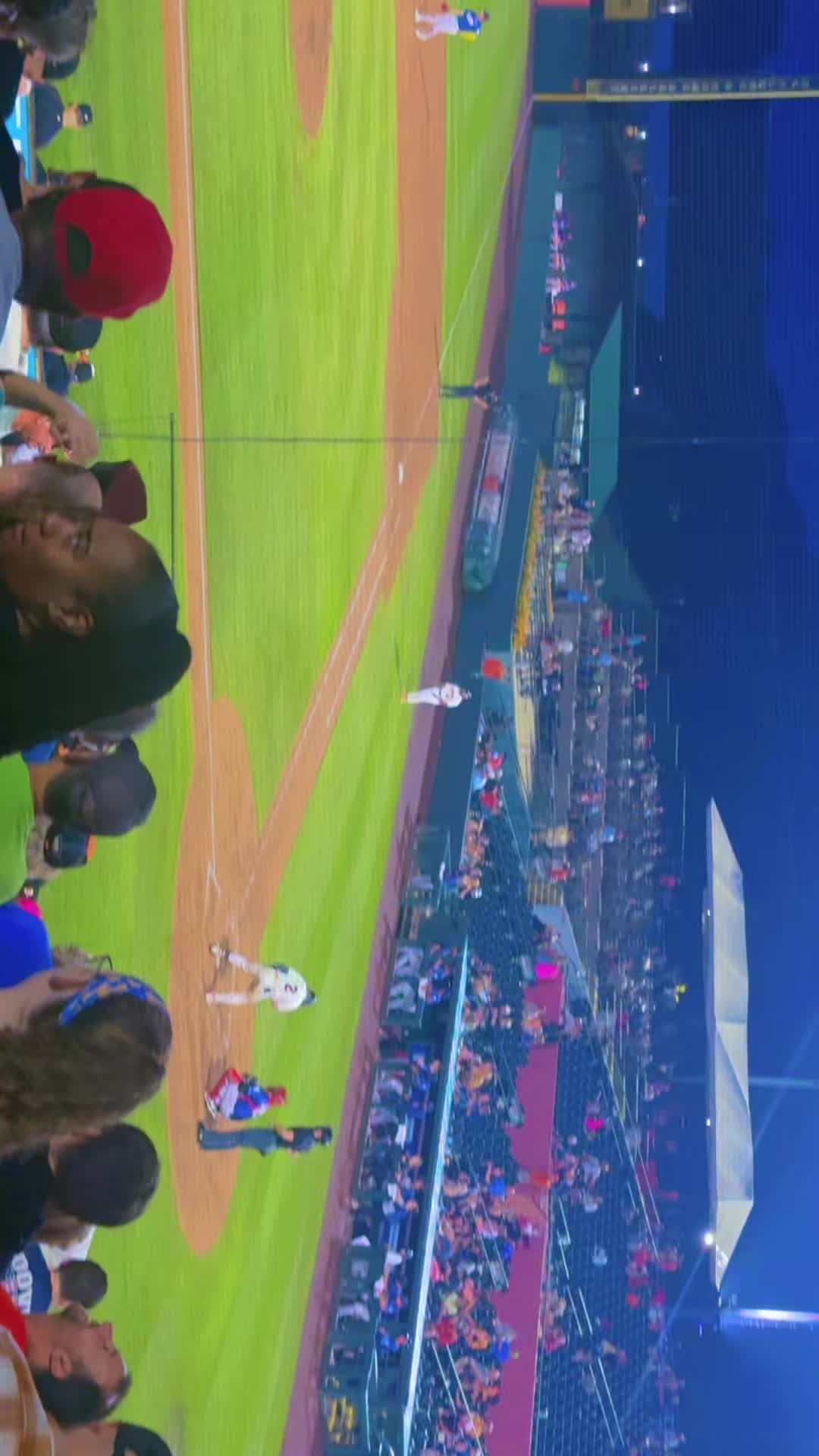 @Papisito