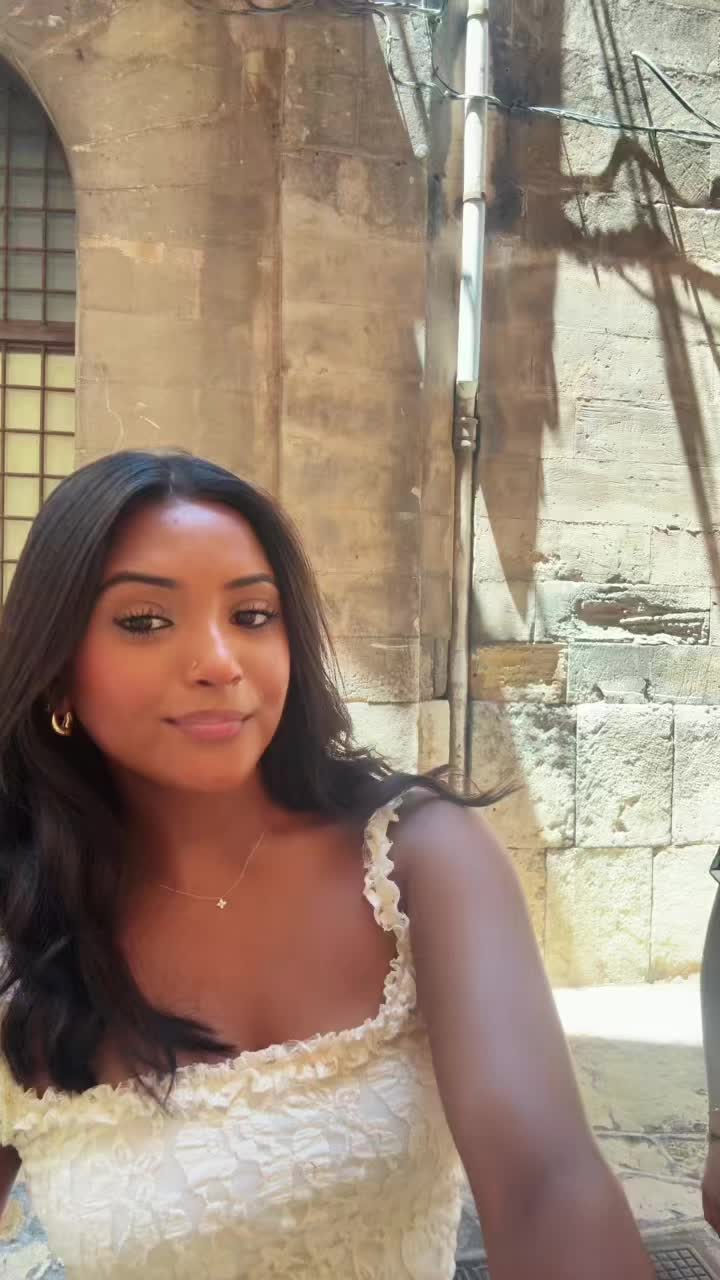 @அபிநயா