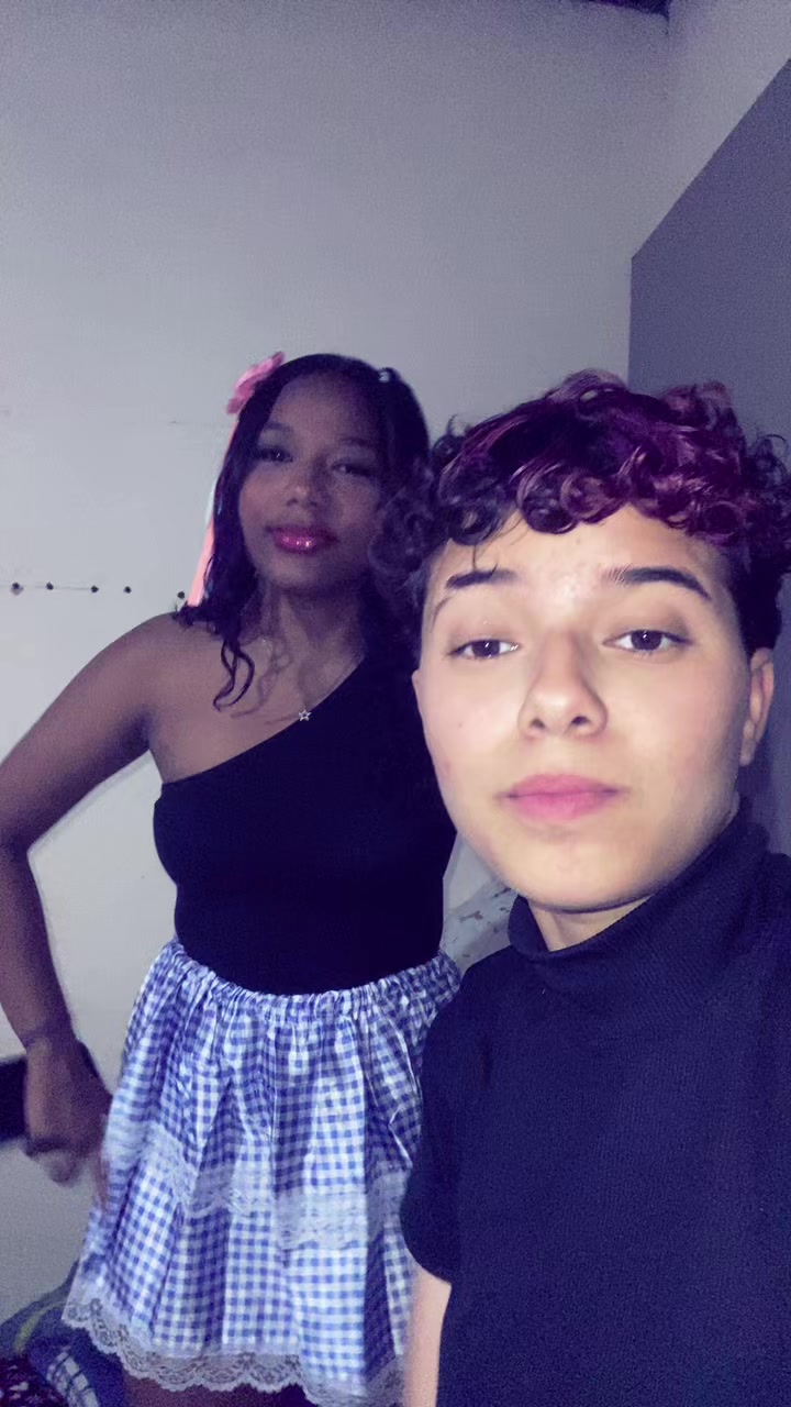 @Gabs da ded&eacute; ✂️
