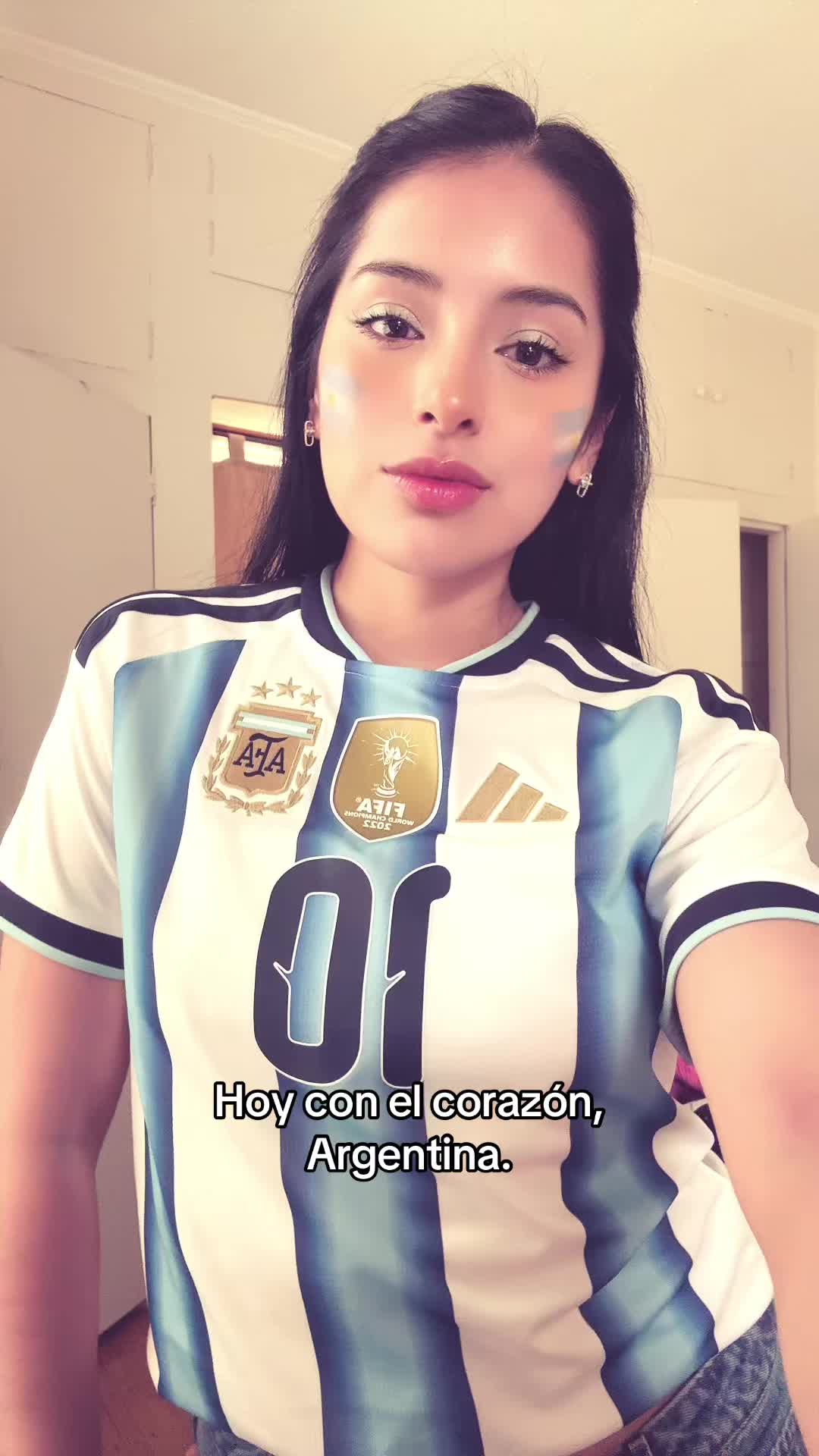@esmeesposito_