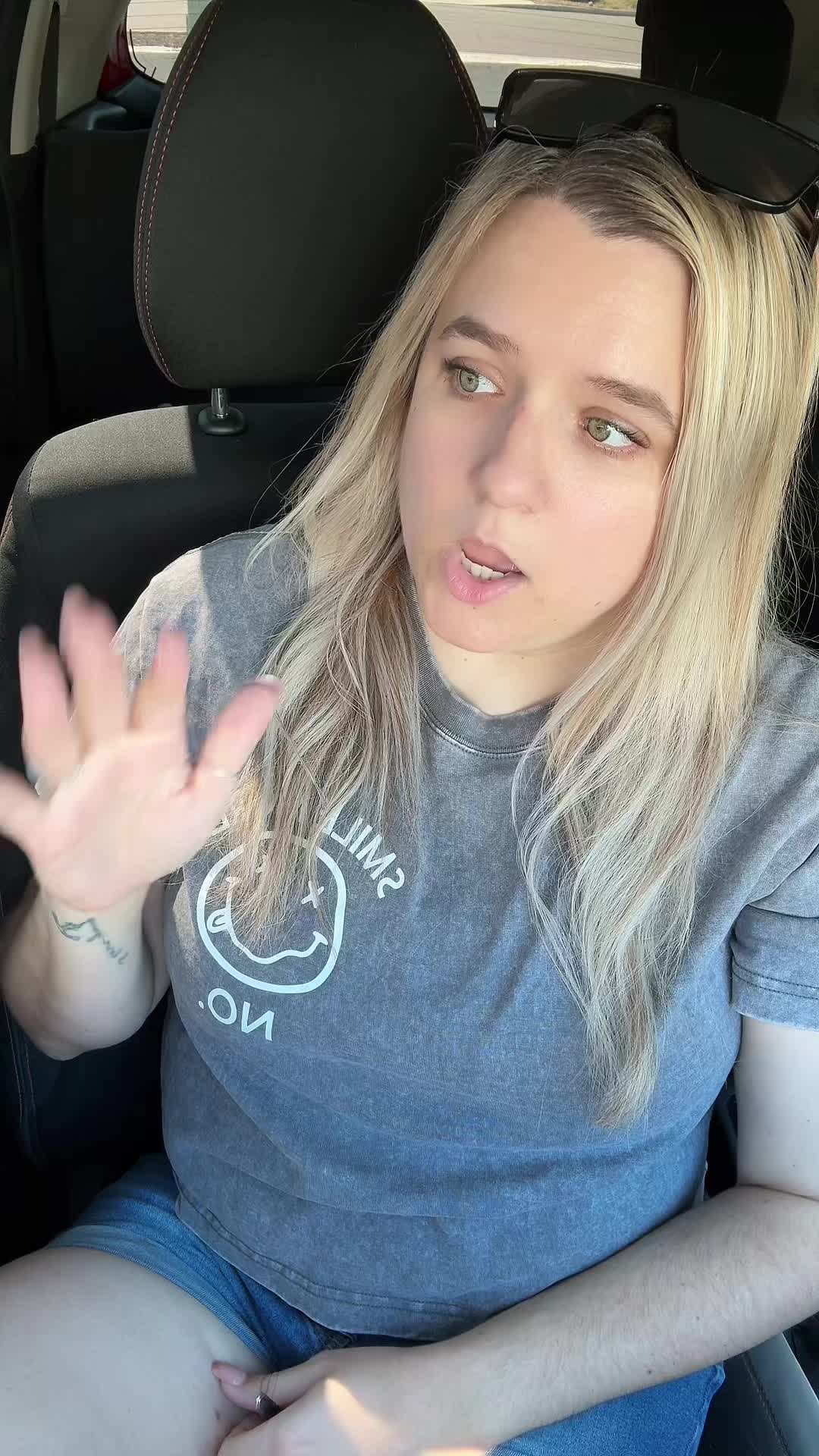 @momerik911