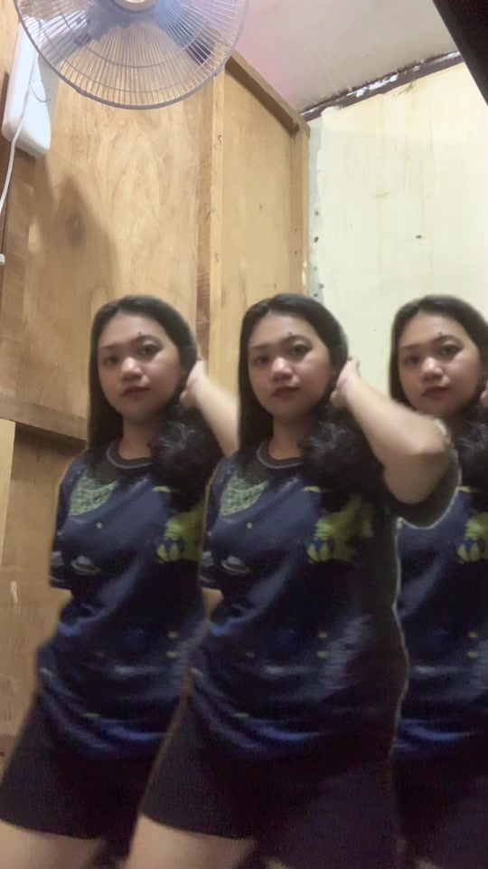 @Kimberly Elena