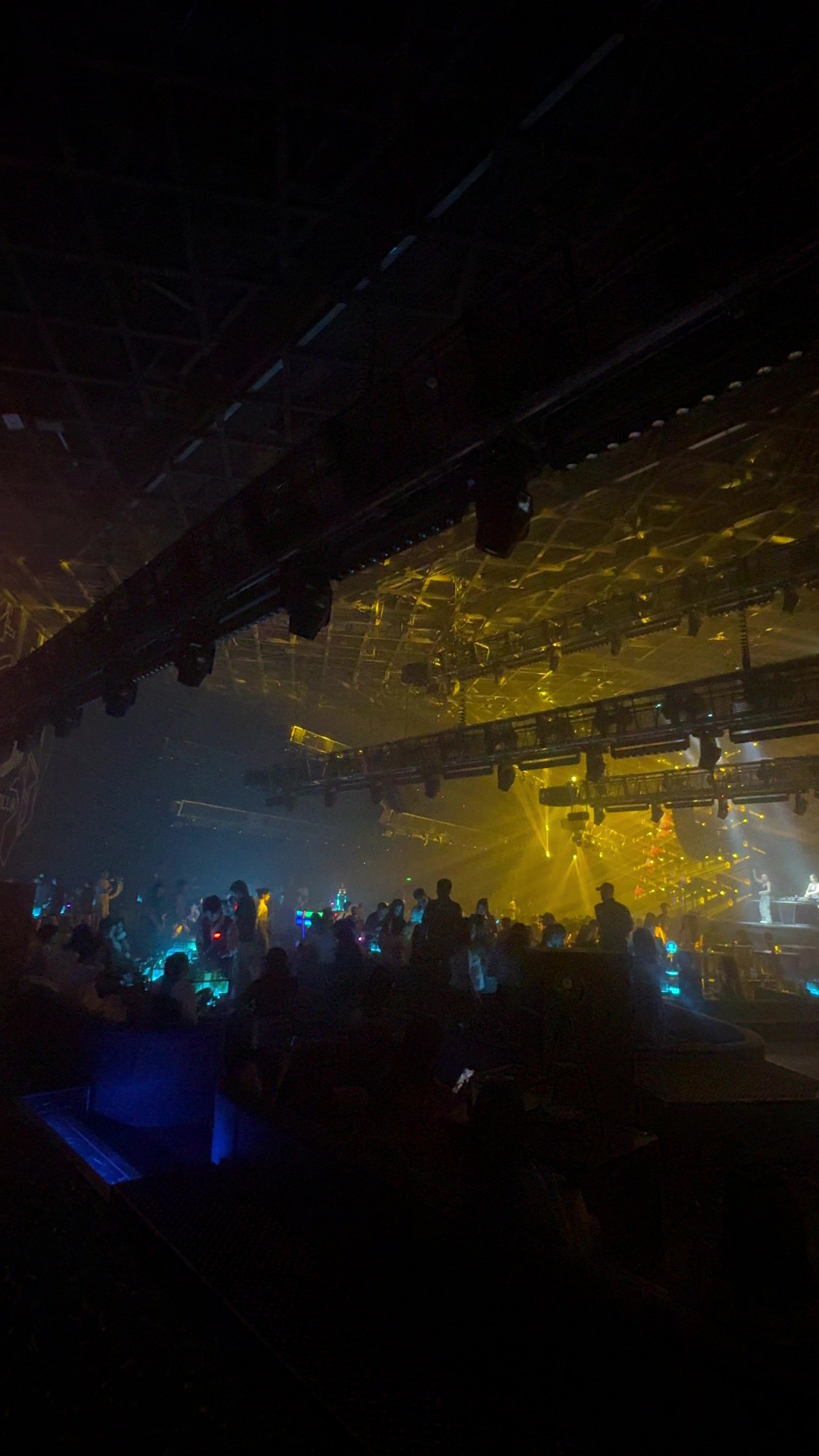 @Godzillaclub-เวียงจันทน์