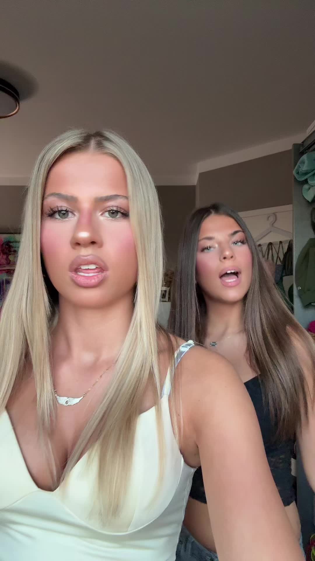 @Paula