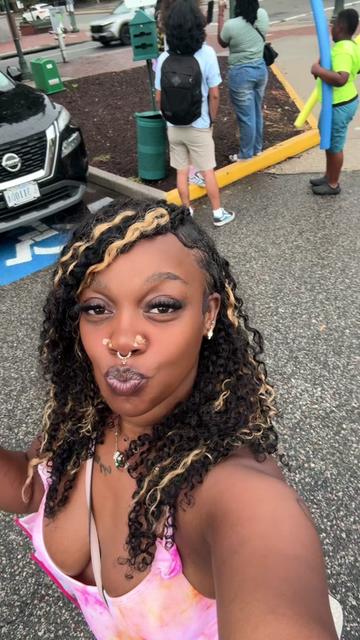 @Ashley69