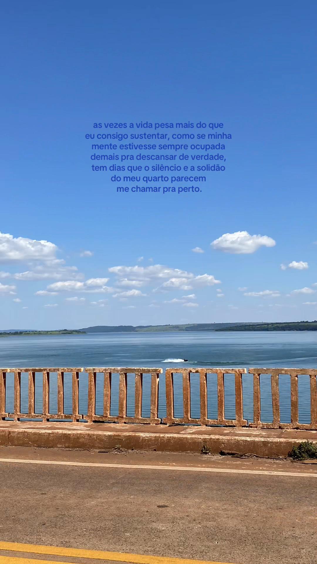 @carol_souza_21