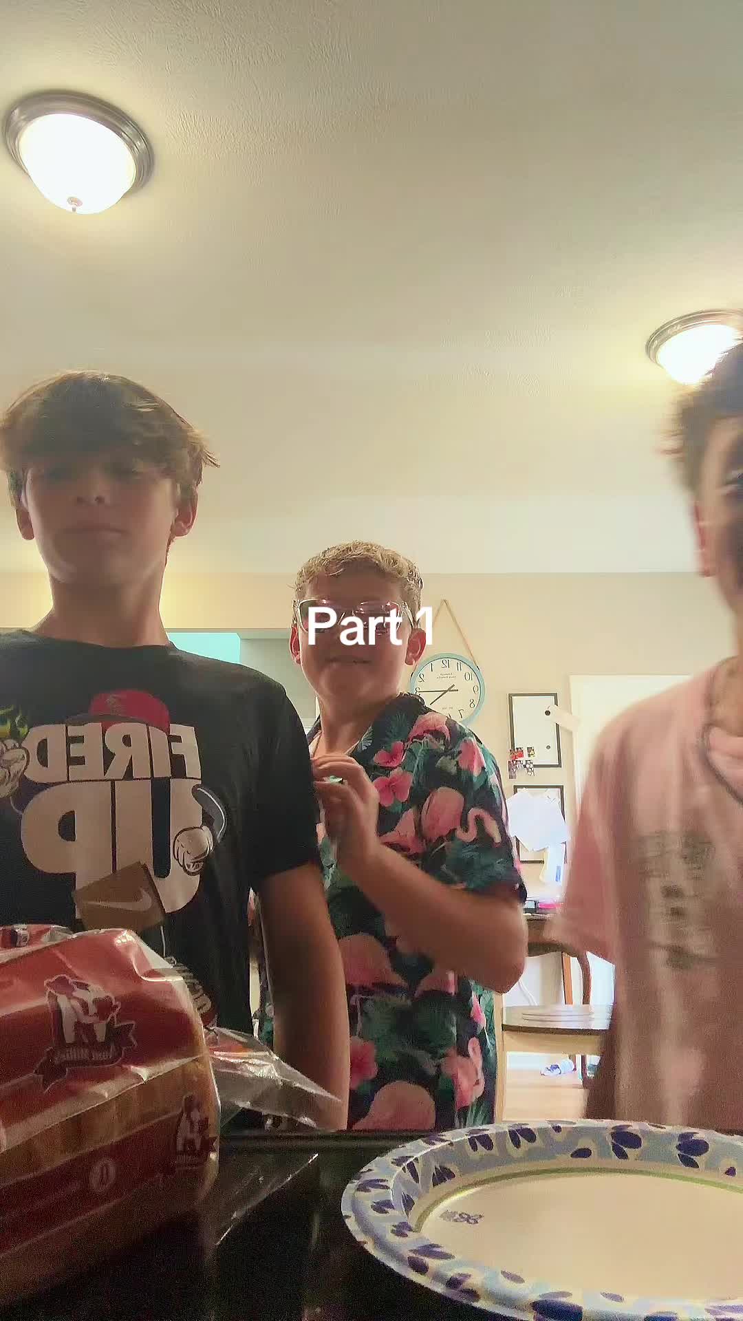 @😎