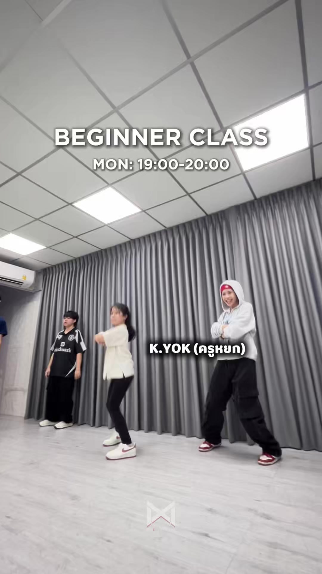 @MAXXDANCESTUDIO