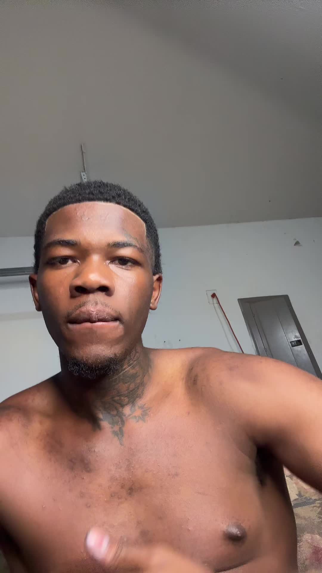 @1deemonneybaby