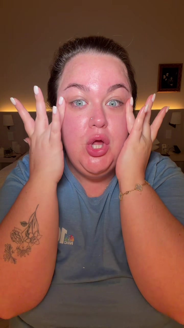 @Sydneyslayyyz