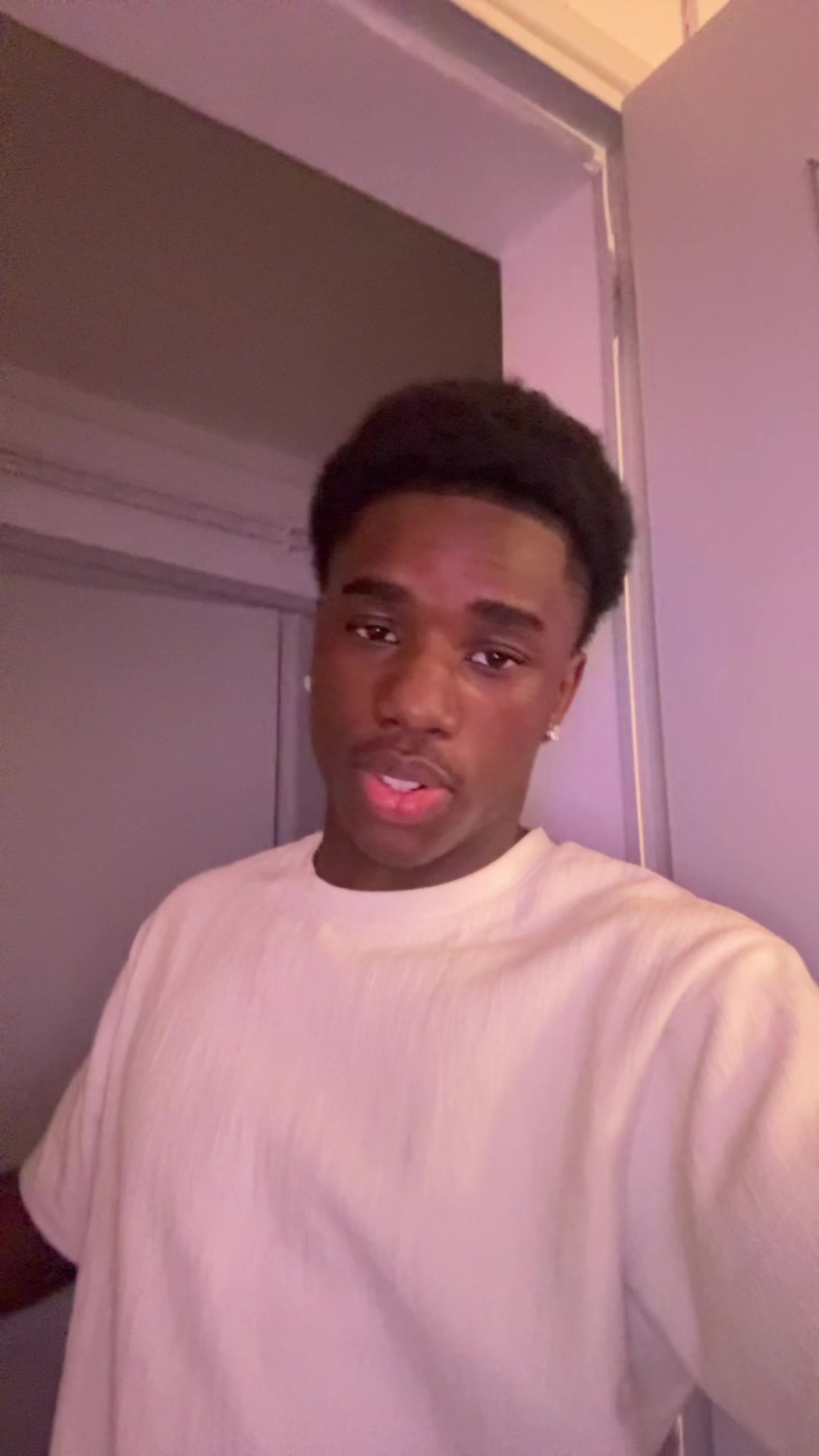 @𝐑𝟐 𝐱 𝐁𝟐