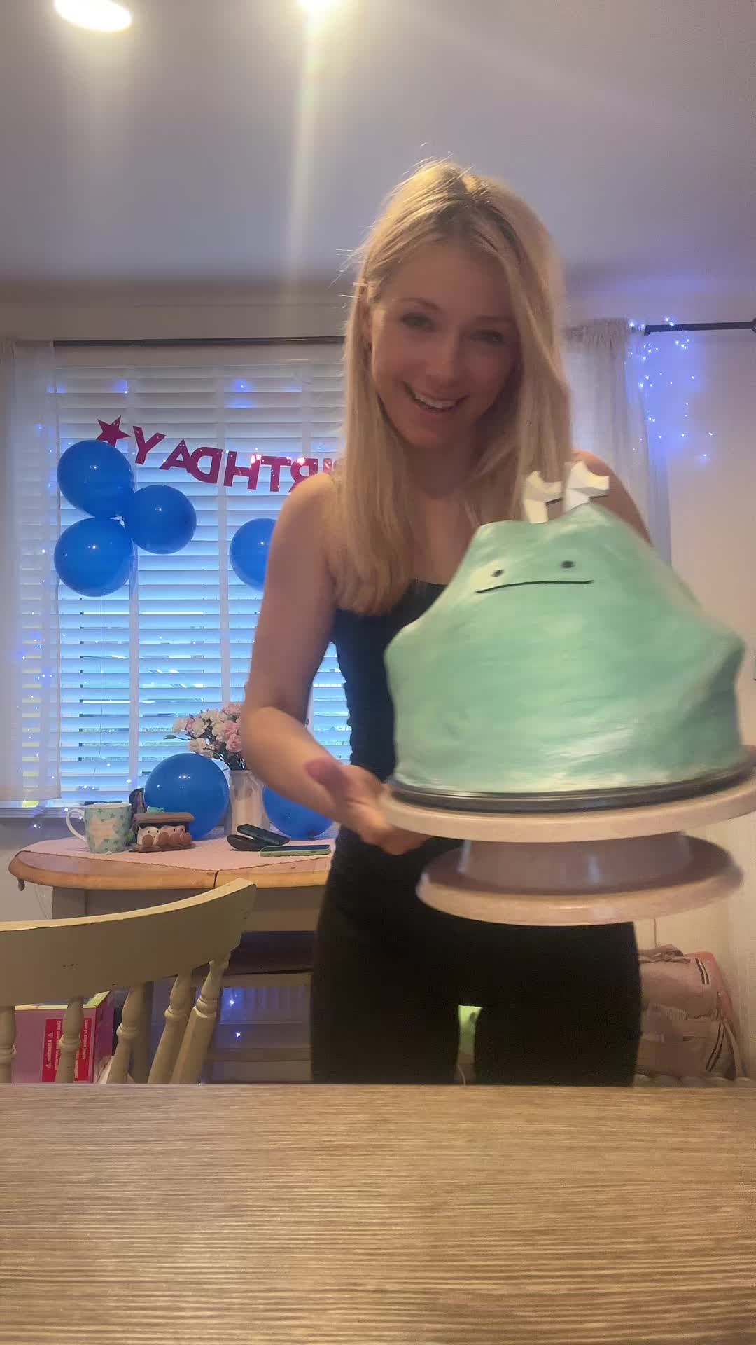 @SmileyDani158