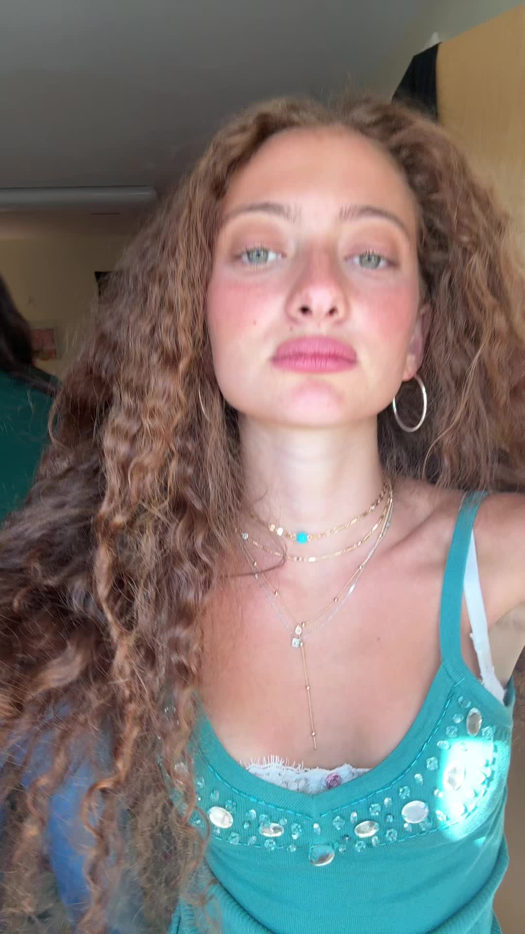 @Emelia031306