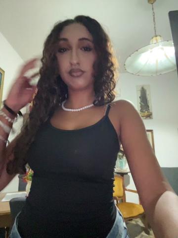 @👹