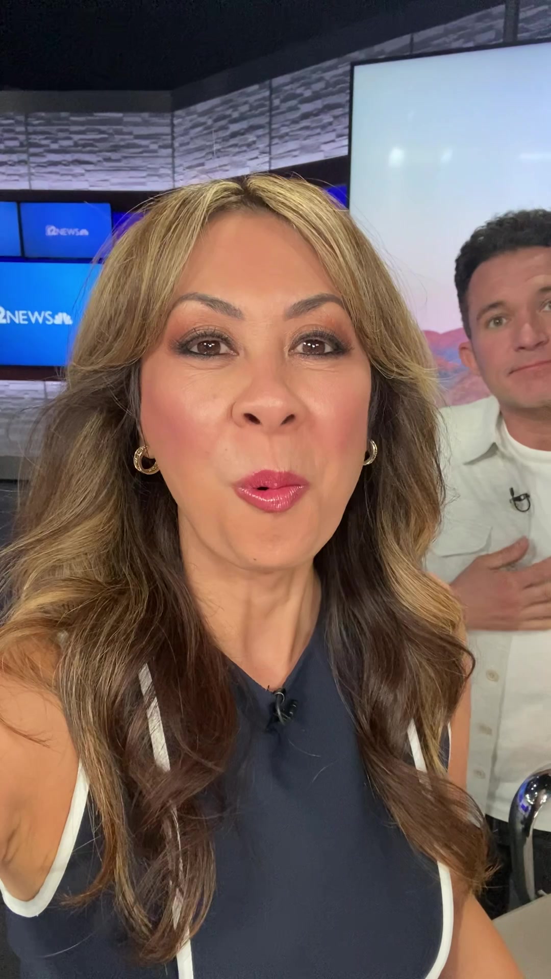 @12newsaz