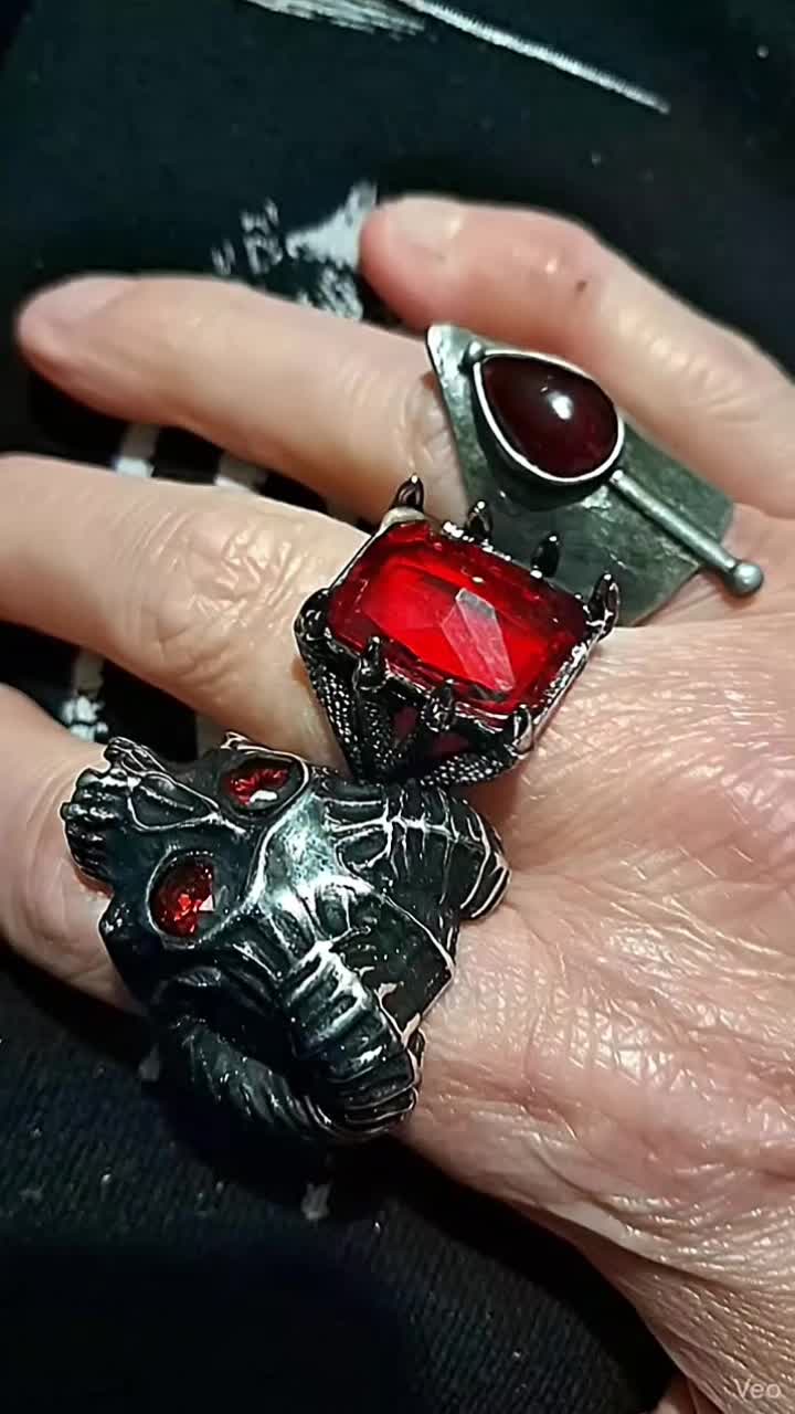 @Michaels_musicandmovies
