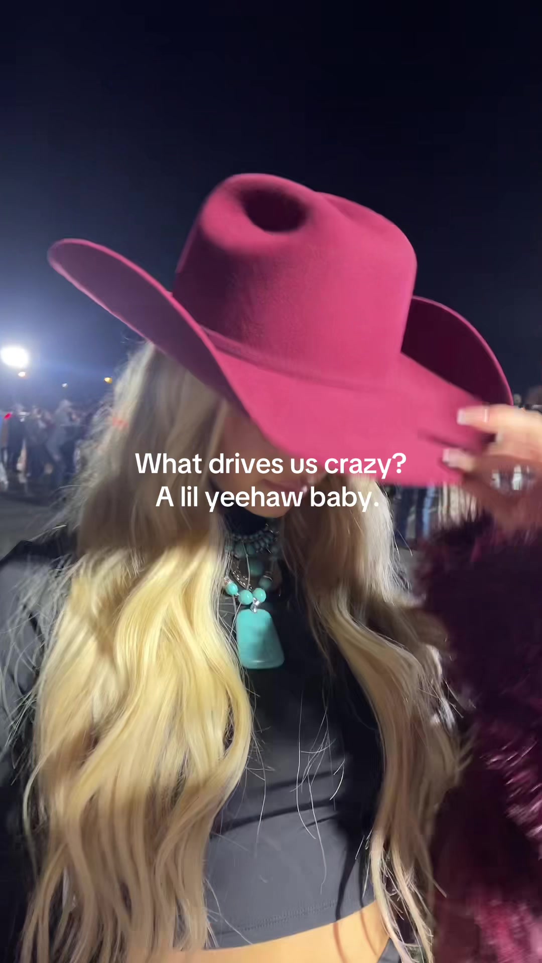 @Elle🍒🧸🪩