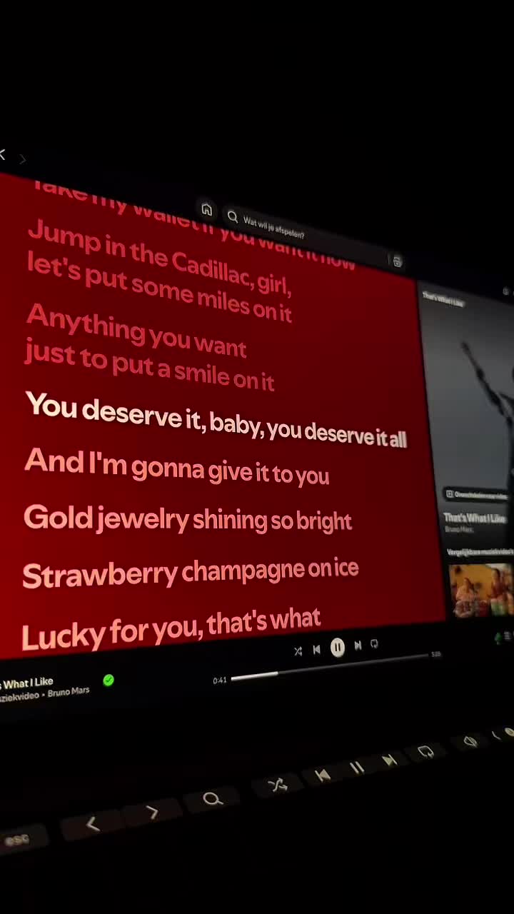 @moonlightbeaxo