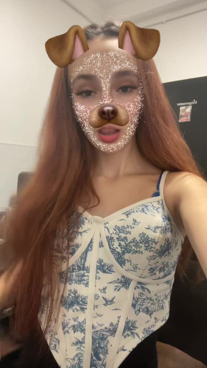 @Ella
