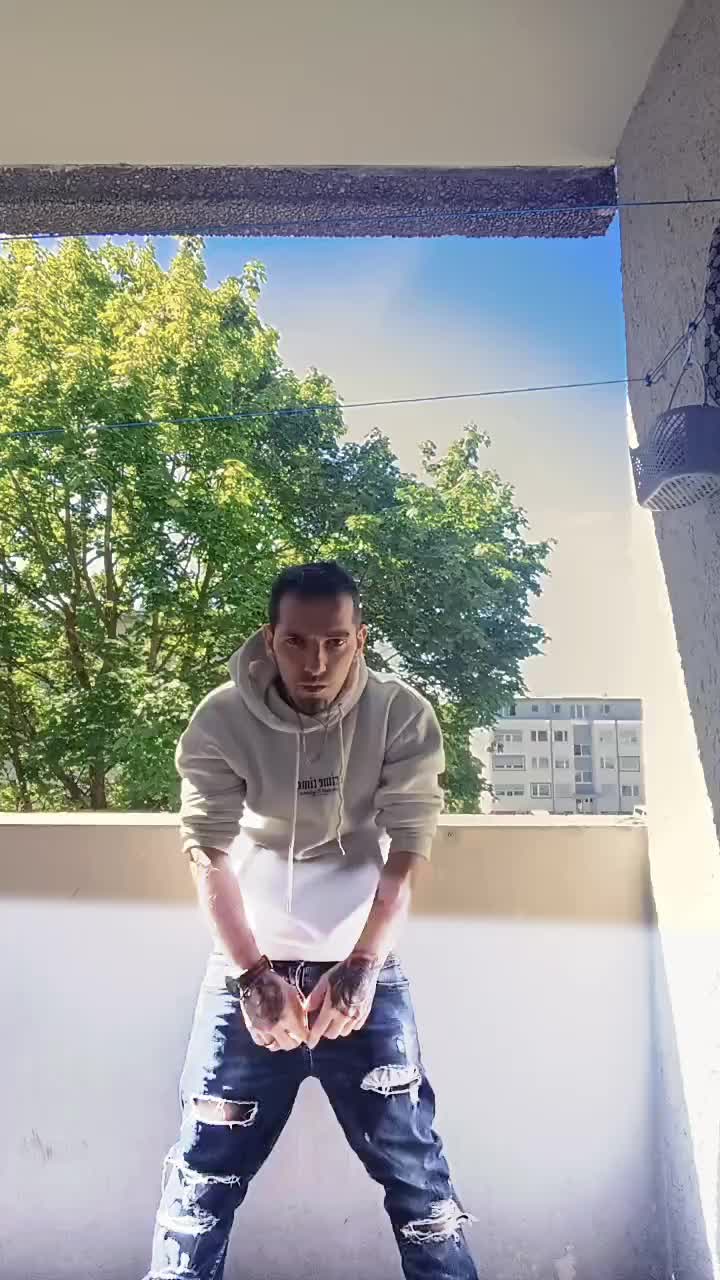 @Joker_92