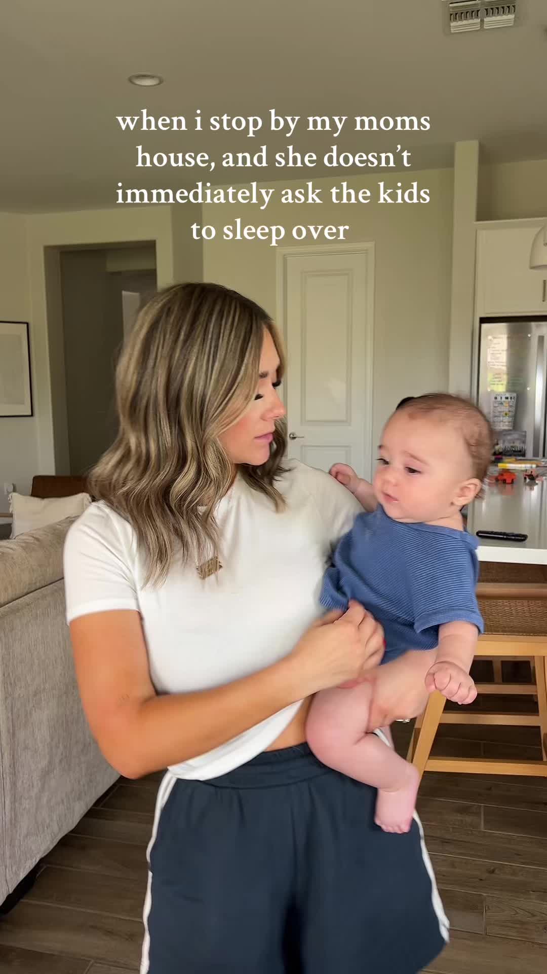 @Hales | boy mom | Teacher