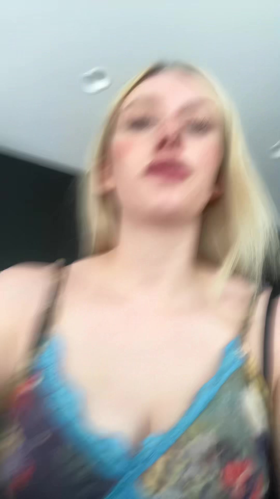 @Leilotschka
