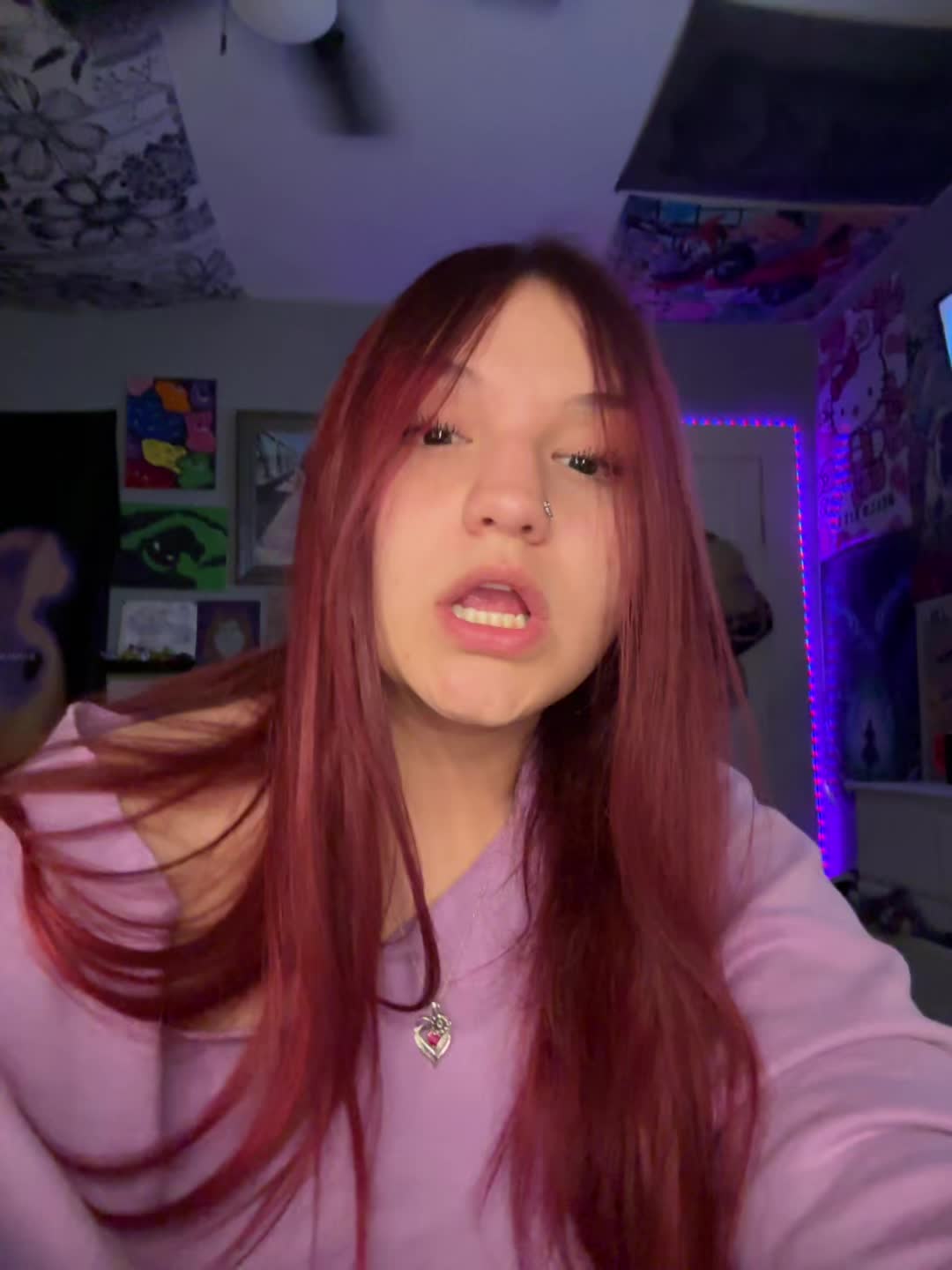 @queenqueef