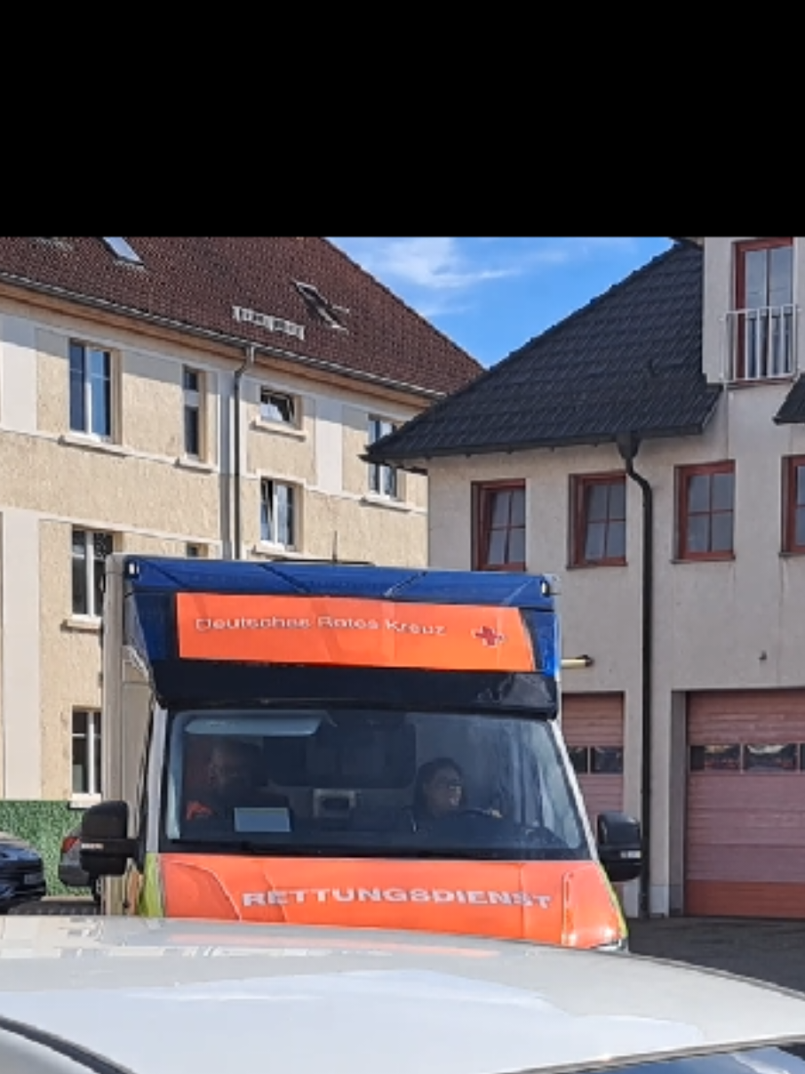 @Bluelights_s&ouml;m