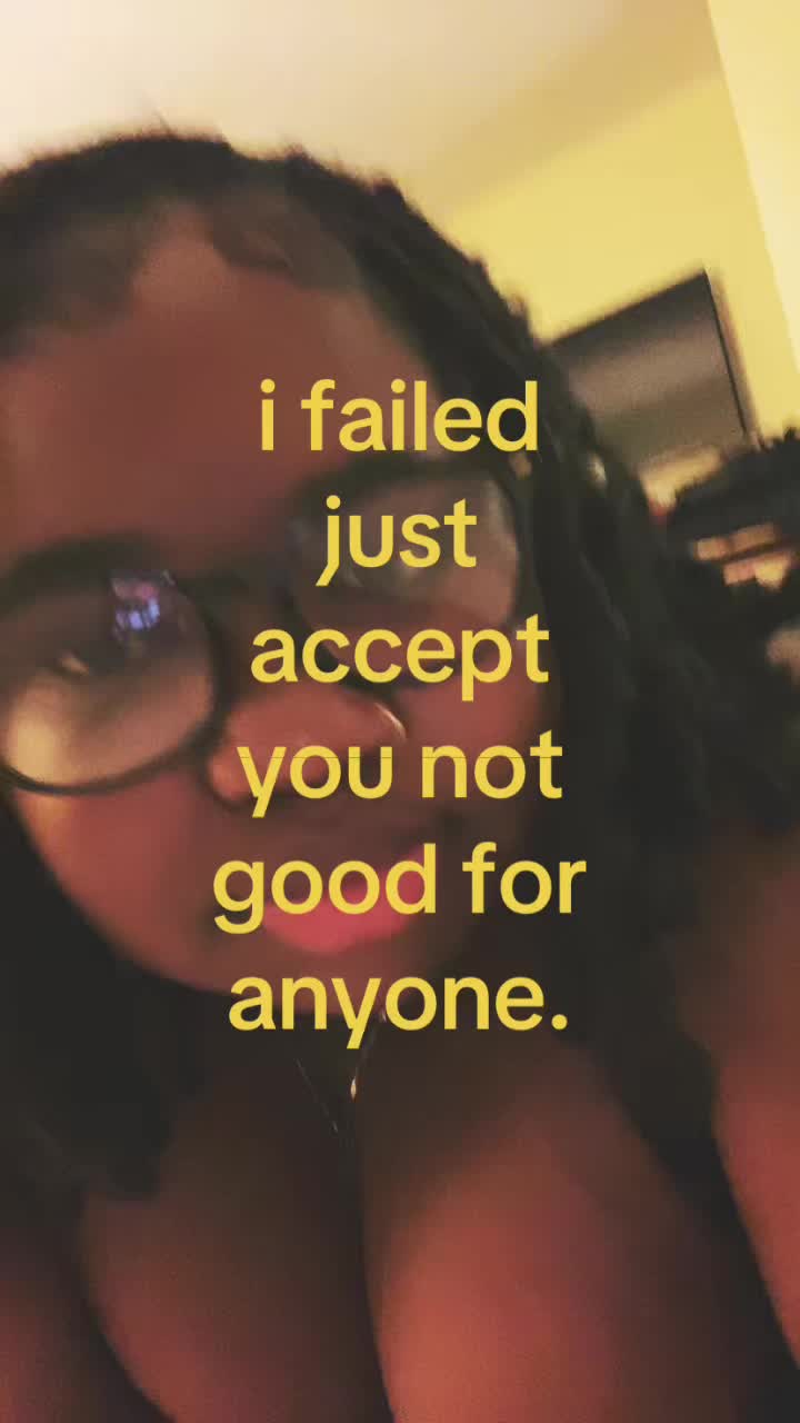 @myraaxo