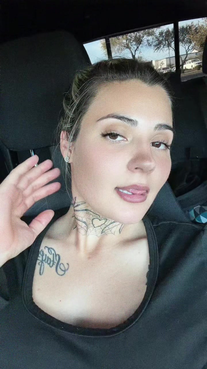 @Bianca 🤎