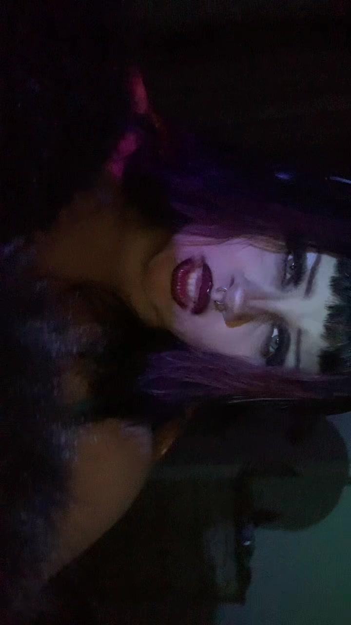 @elleloo91