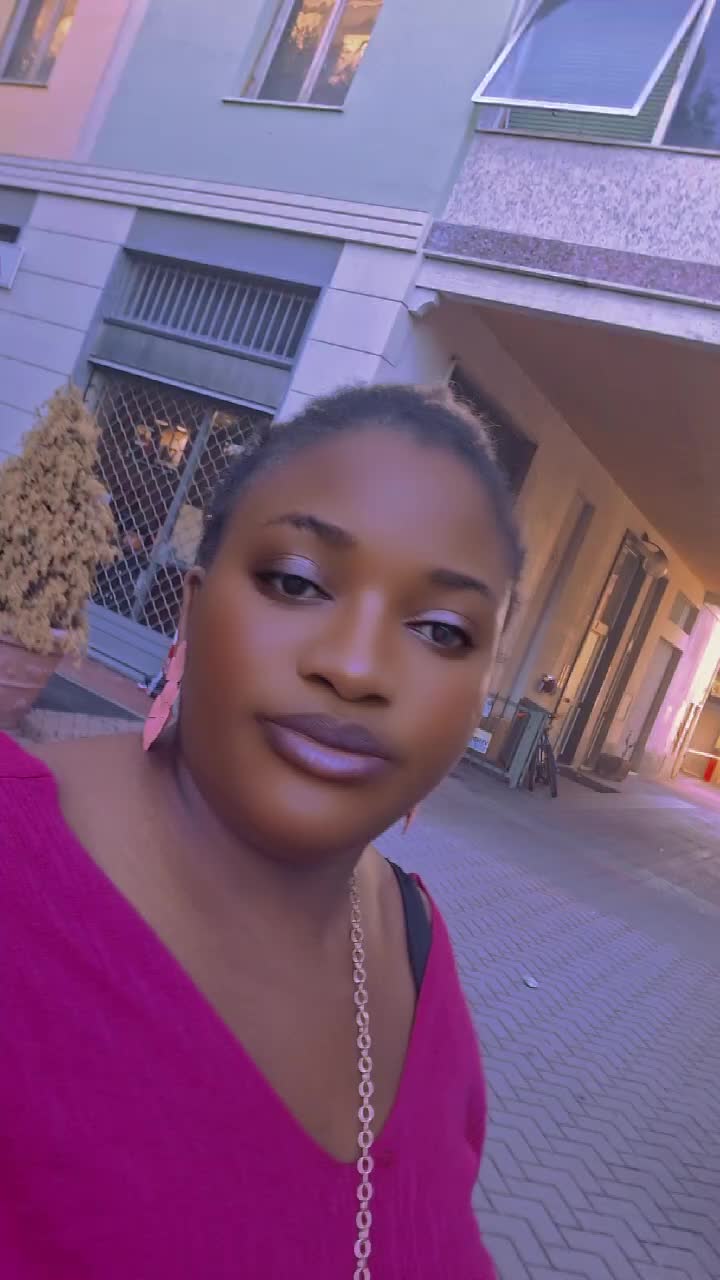 @MRS💫BETTY💝🇳🇬🇩🇪🇮🇹
