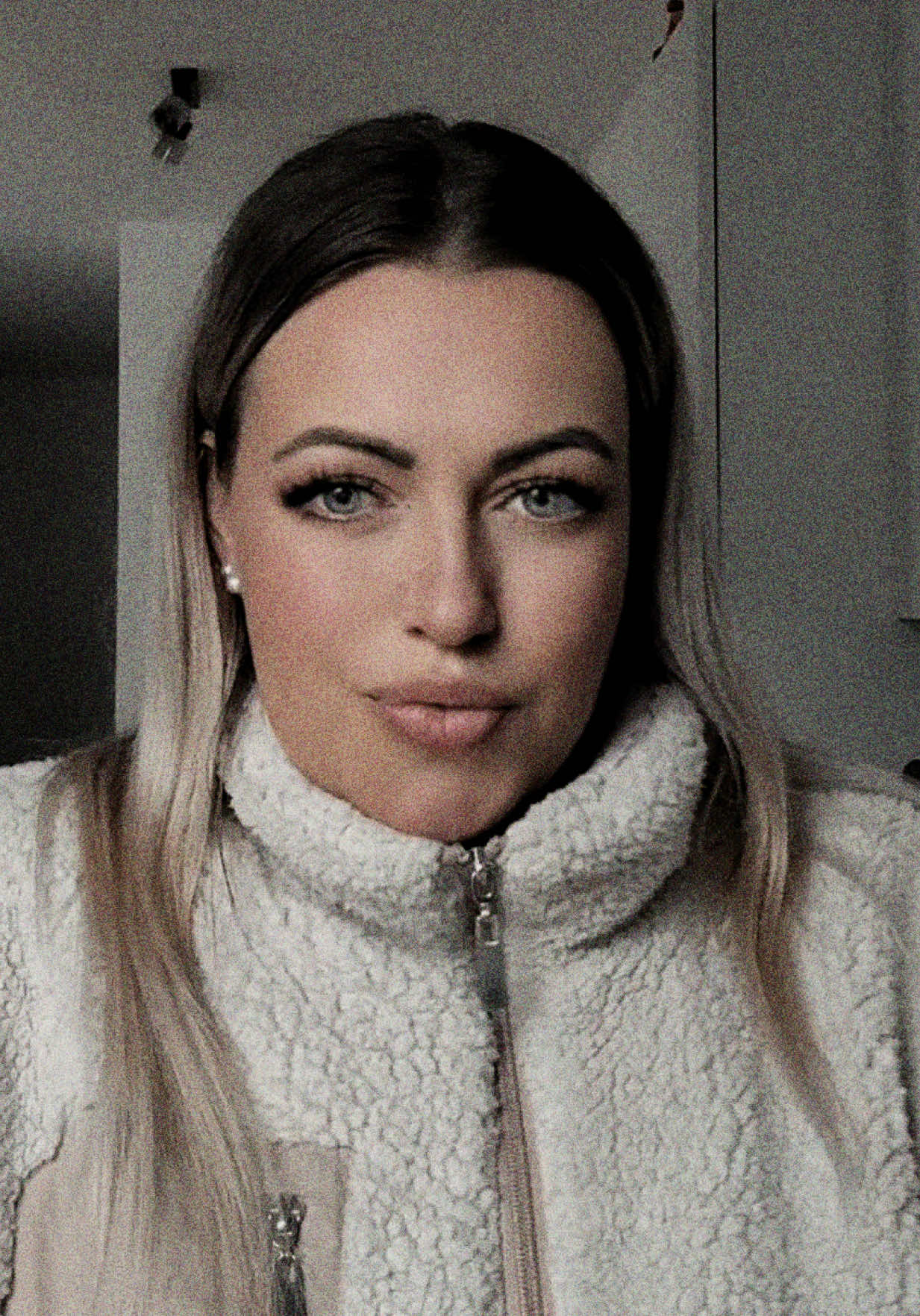 @Dominique