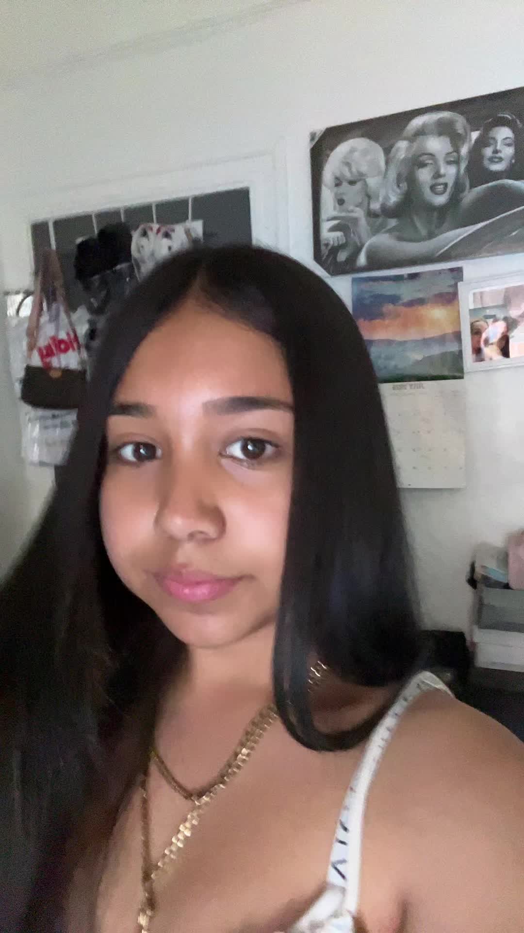 @_.tiiinyyy