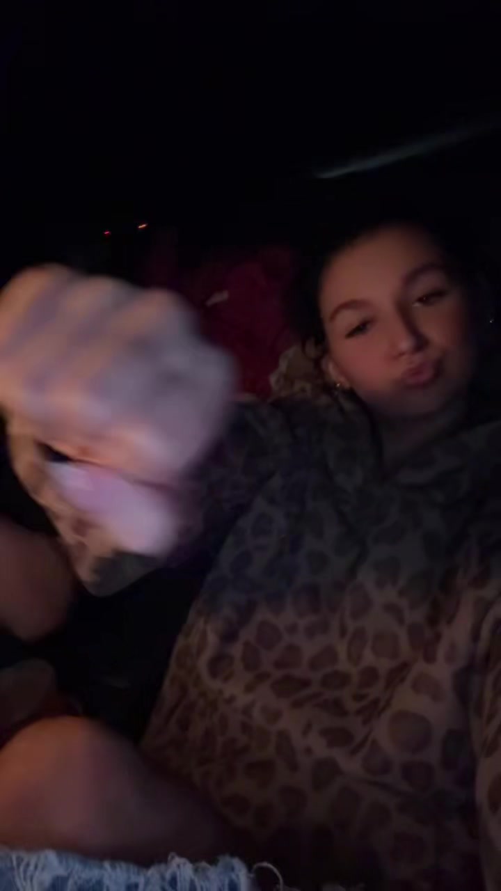 @𝓵𝓮𝓼𝓵𝓮𝔂 🐆💋