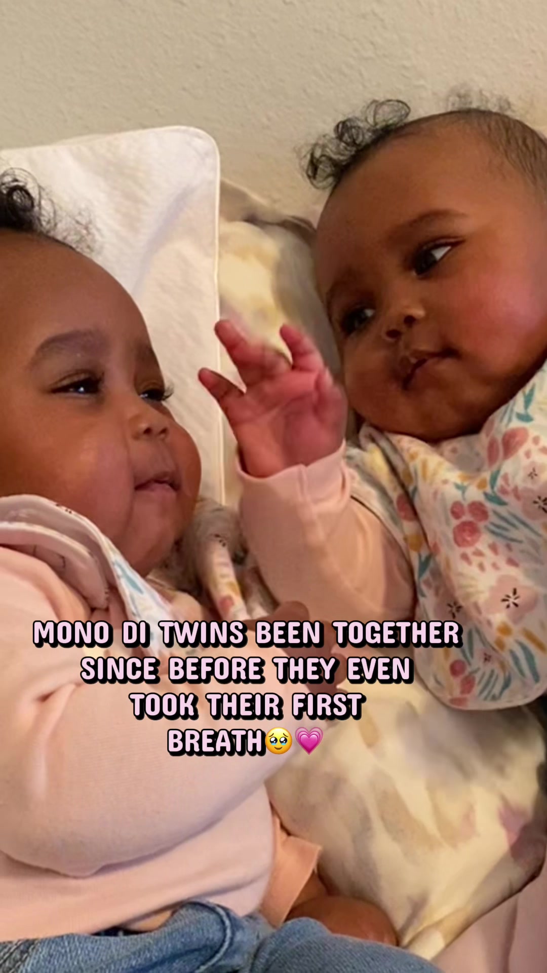 @twintasticpartyofsix
