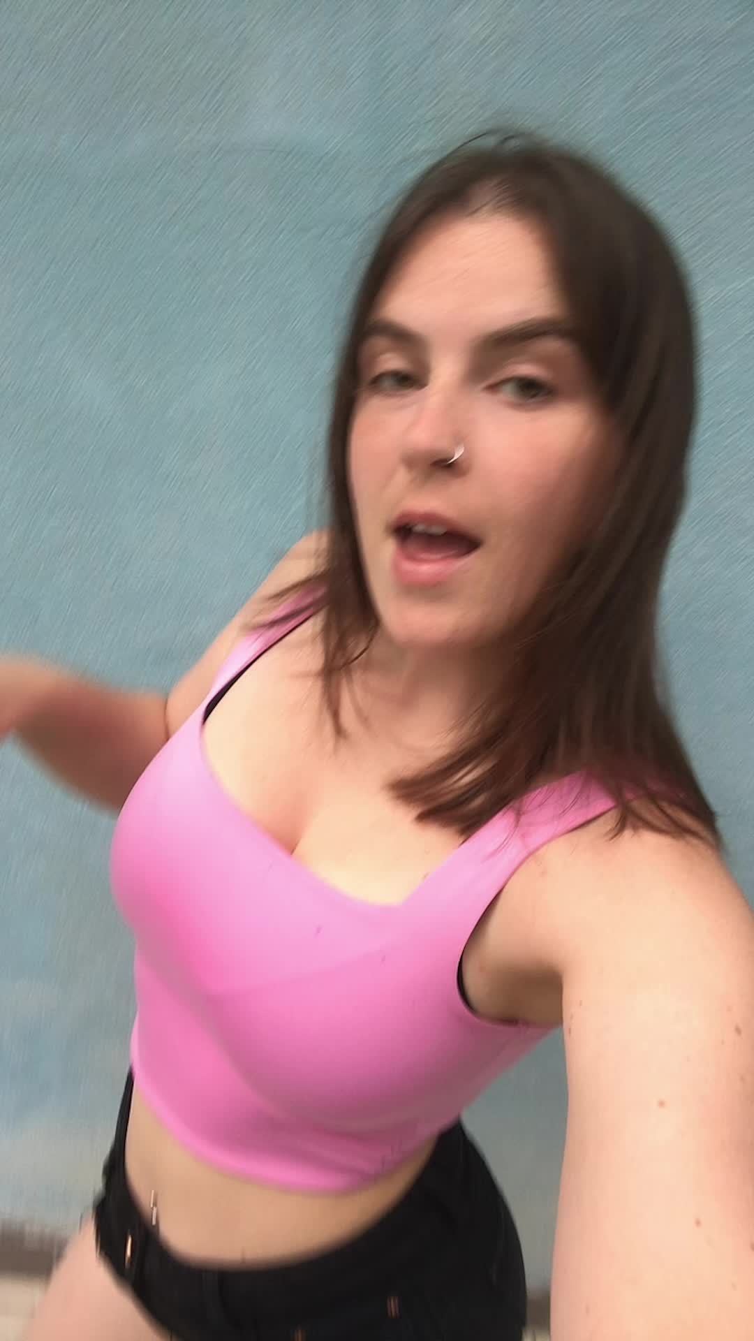 @JJ✈️