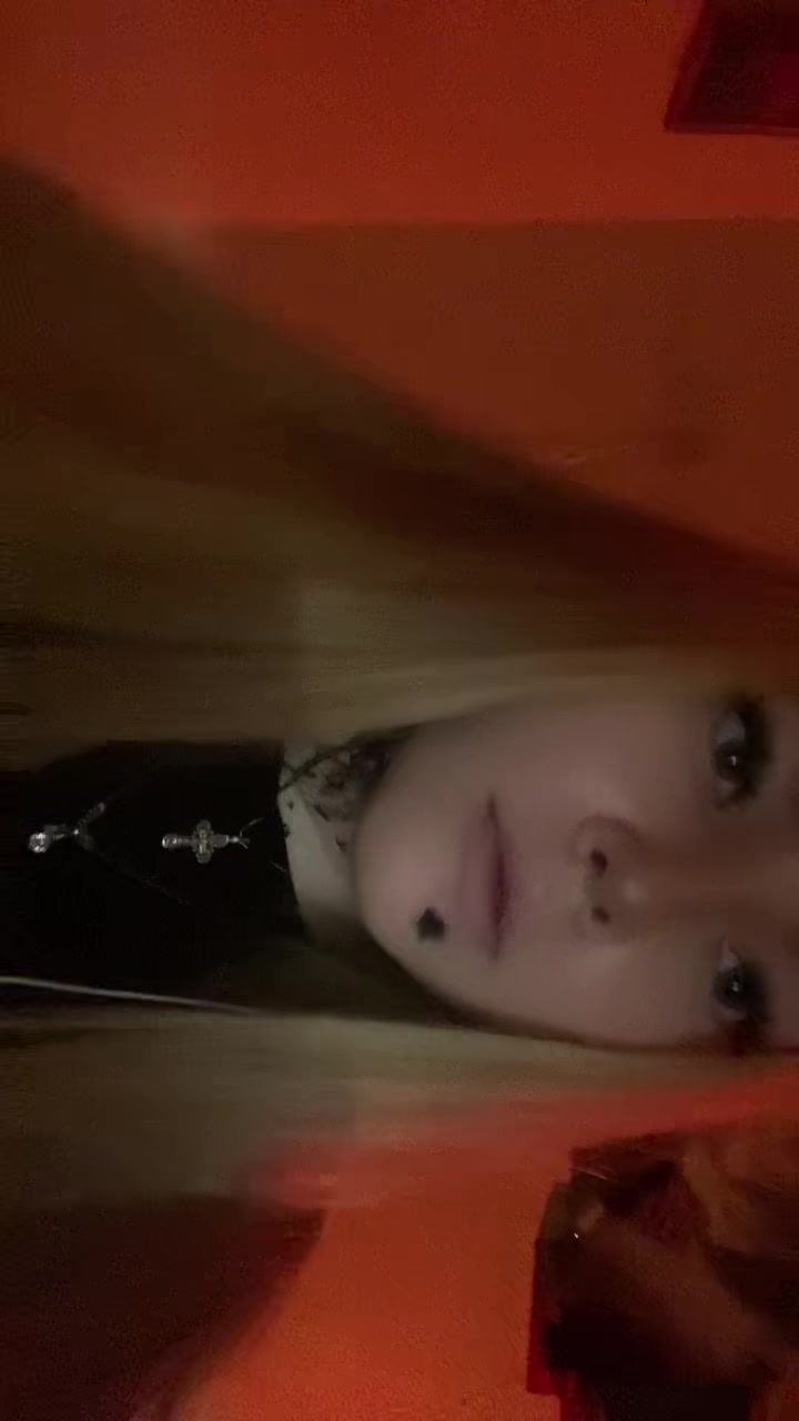 @Соффийка🪼