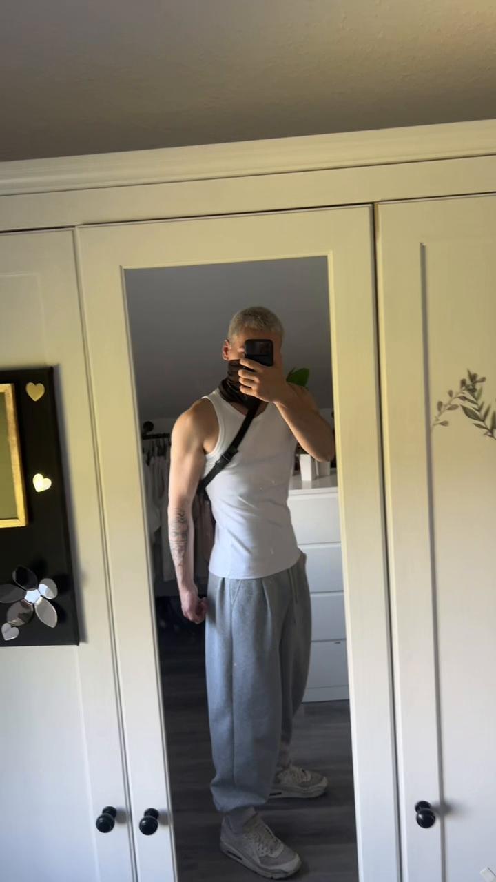@1xnico