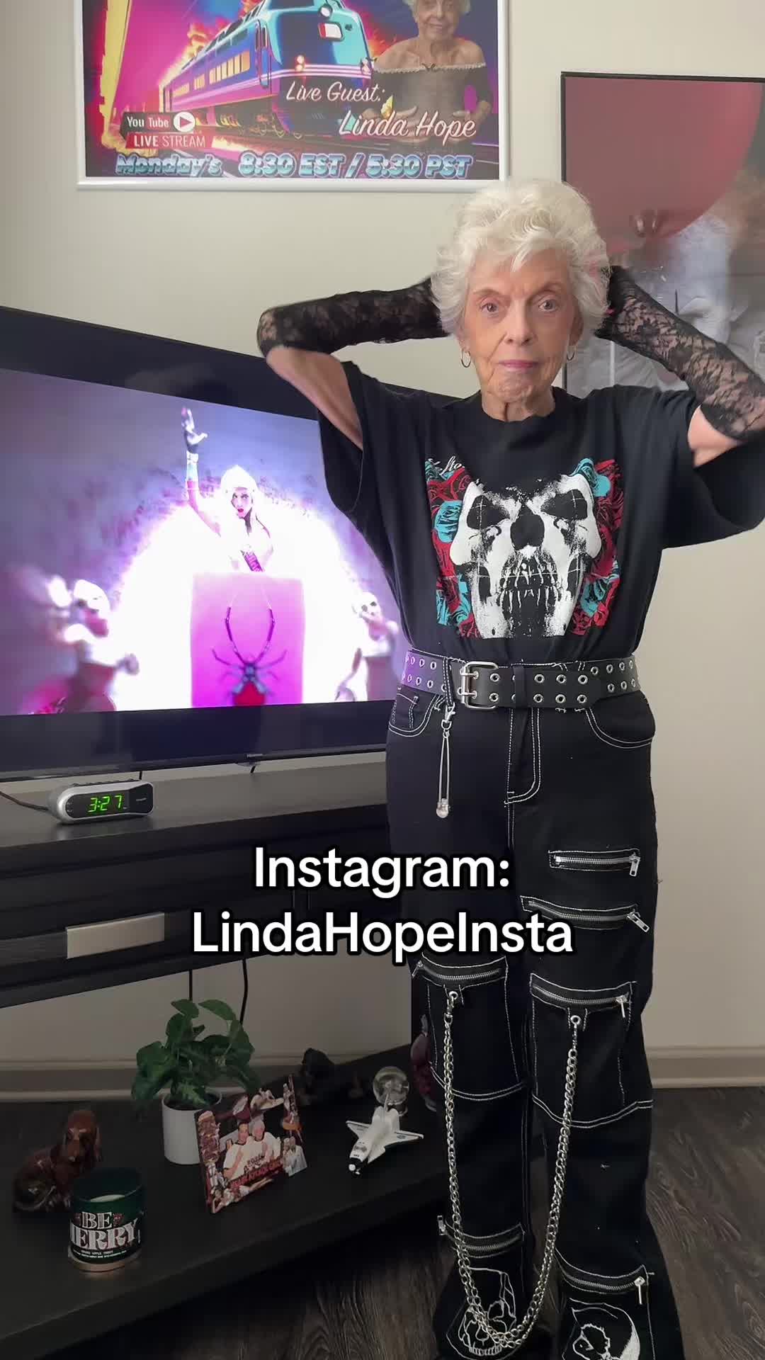 @LindaHope1939