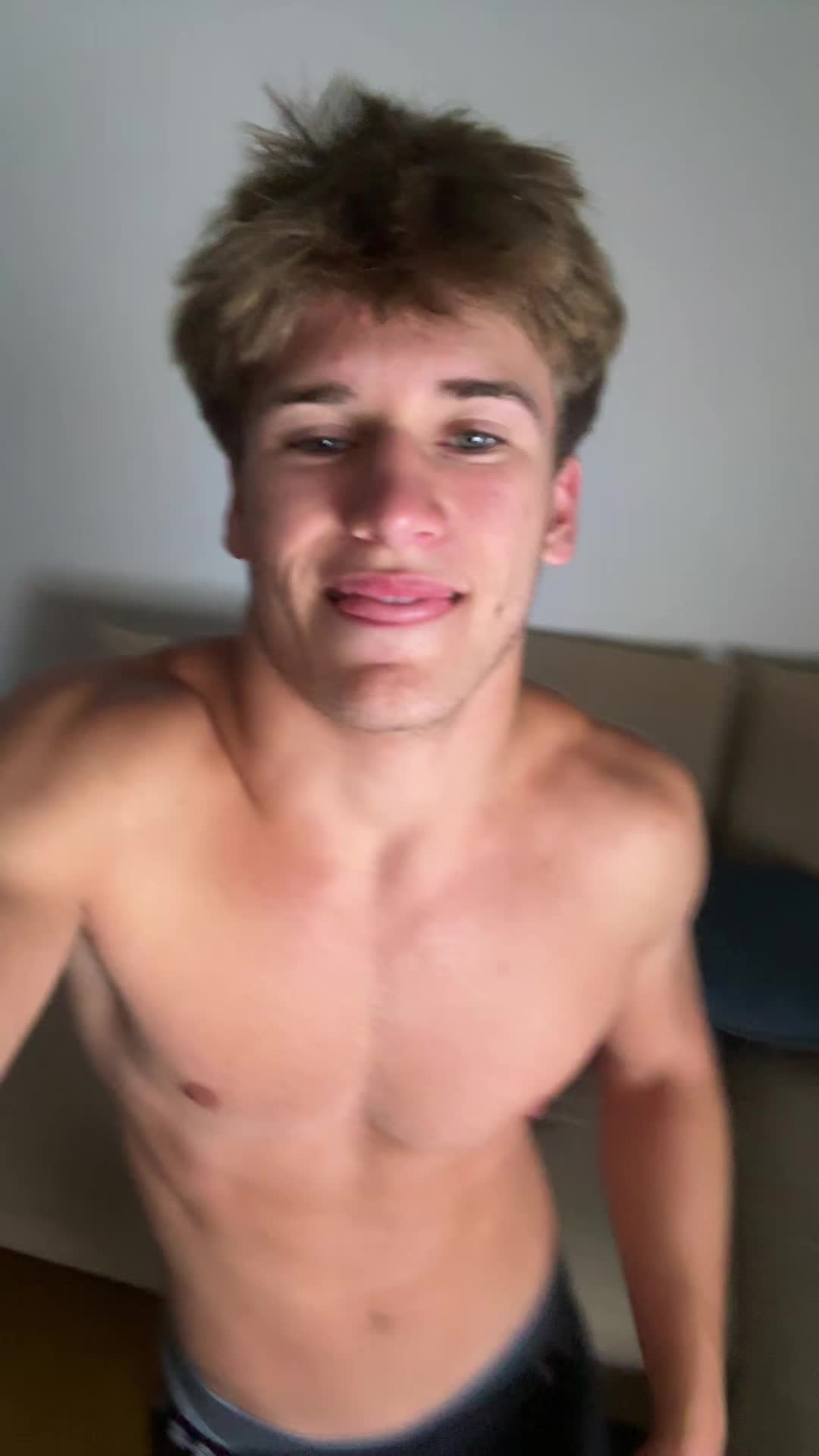 @Victor_m1lo