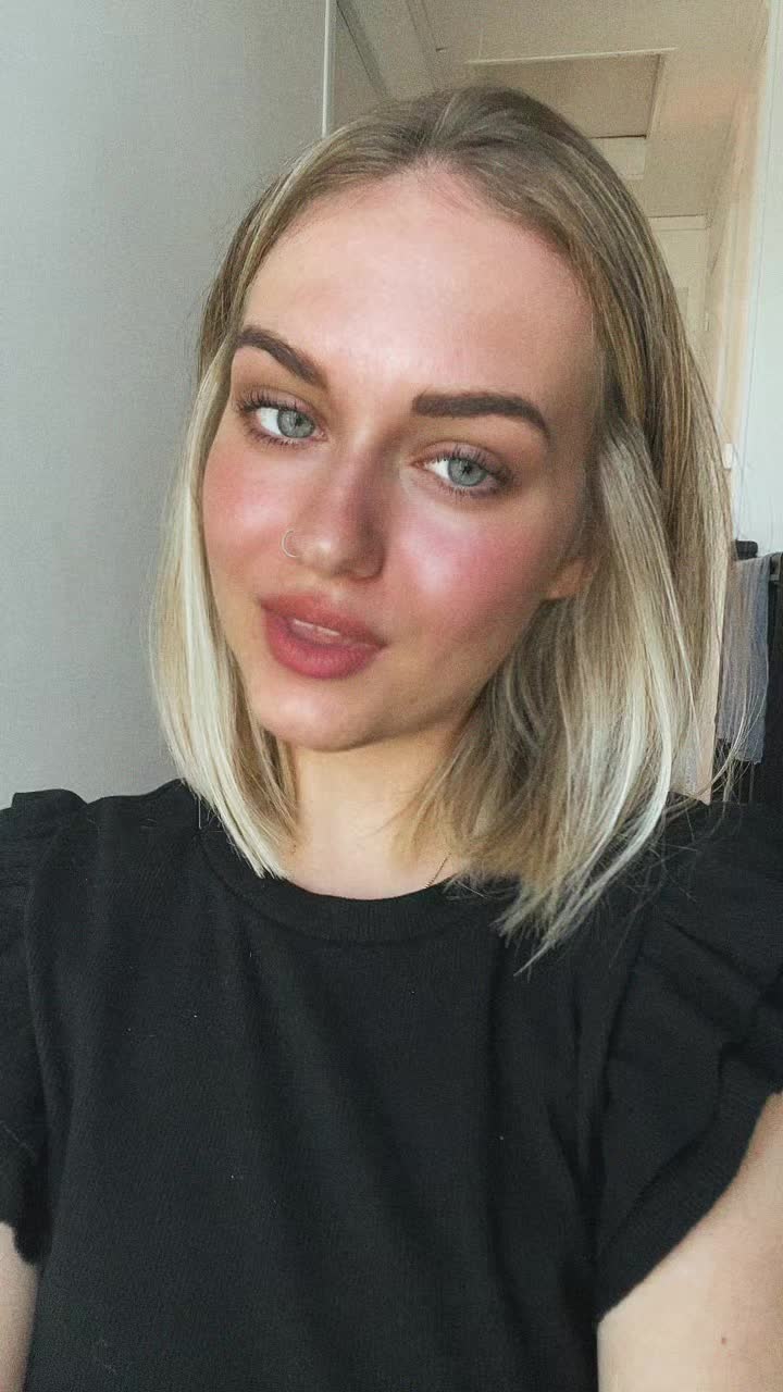 @Julyee