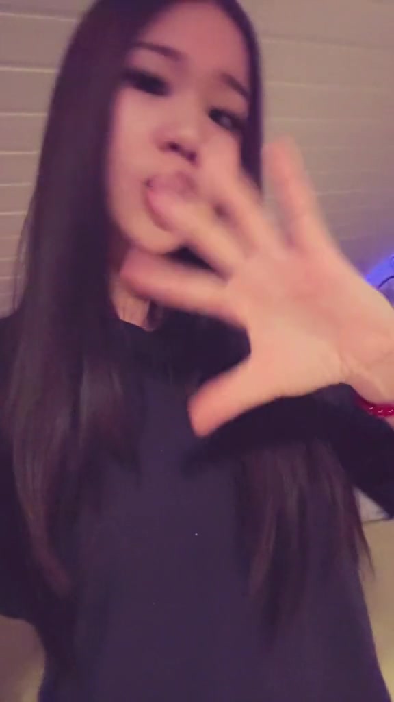 @Ellamighttouchafella