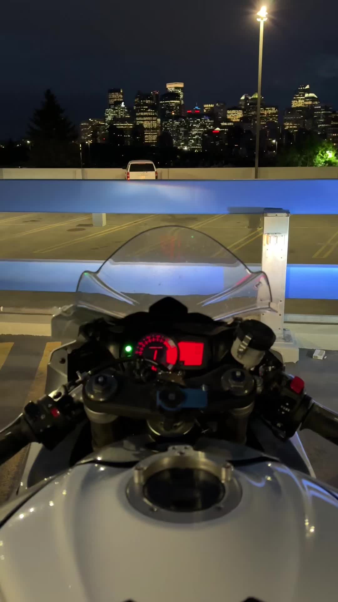 @621