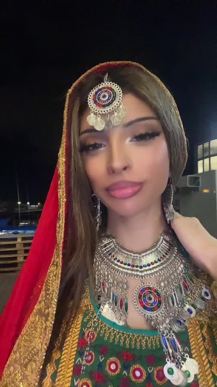 @𝐂𝐡𝐨𝐜𝐡𝐚